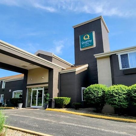 Quality Inn Brunswick Cleveland South Buitenkant foto