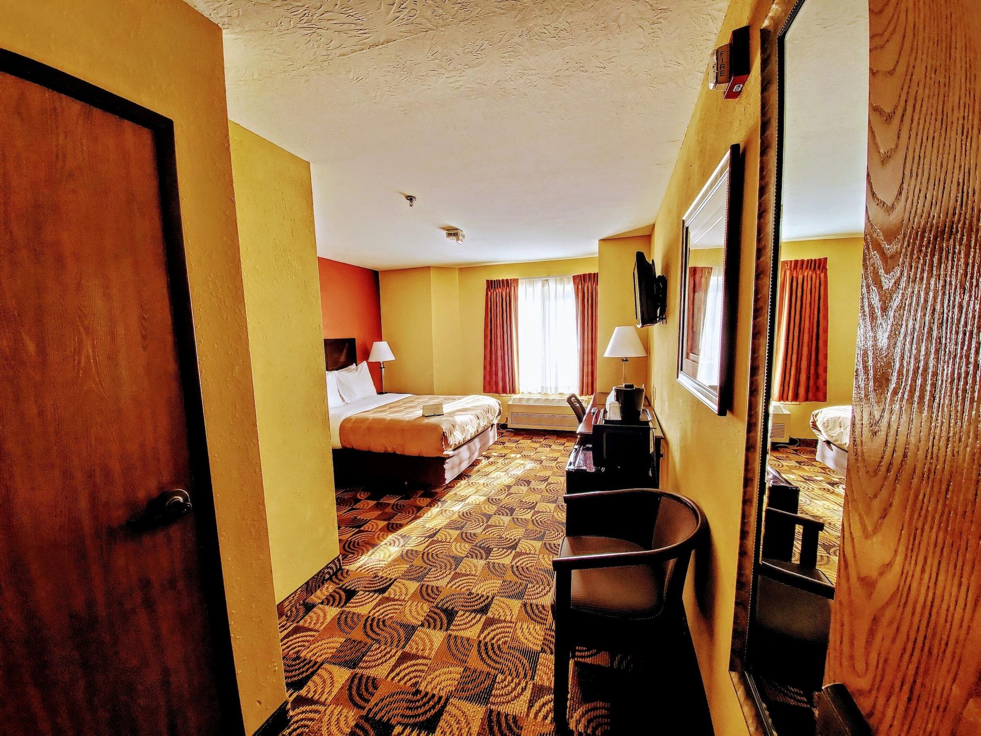 Quality Inn Brunswick Cleveland South Buitenkant foto