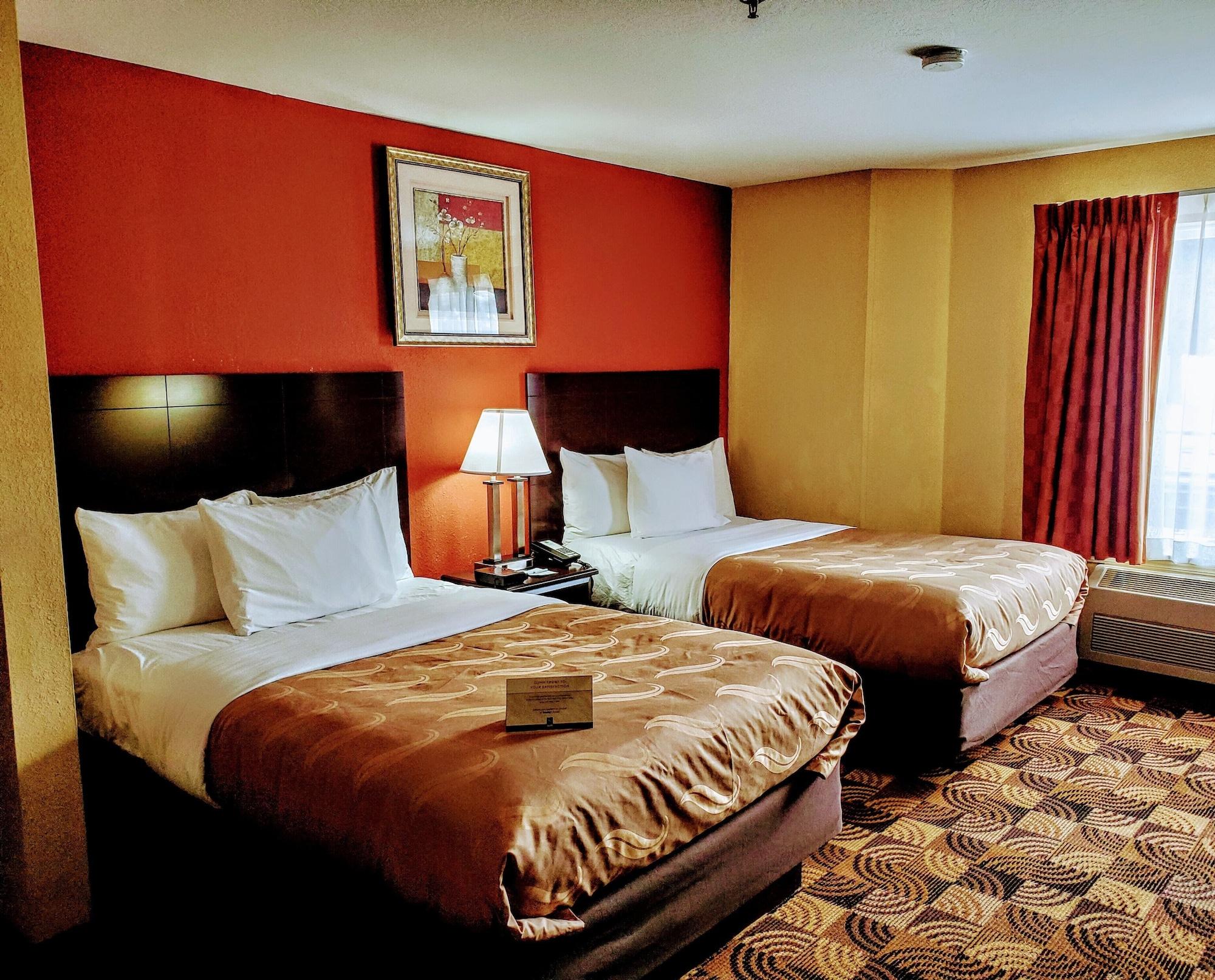Quality Inn Brunswick Cleveland South Buitenkant foto