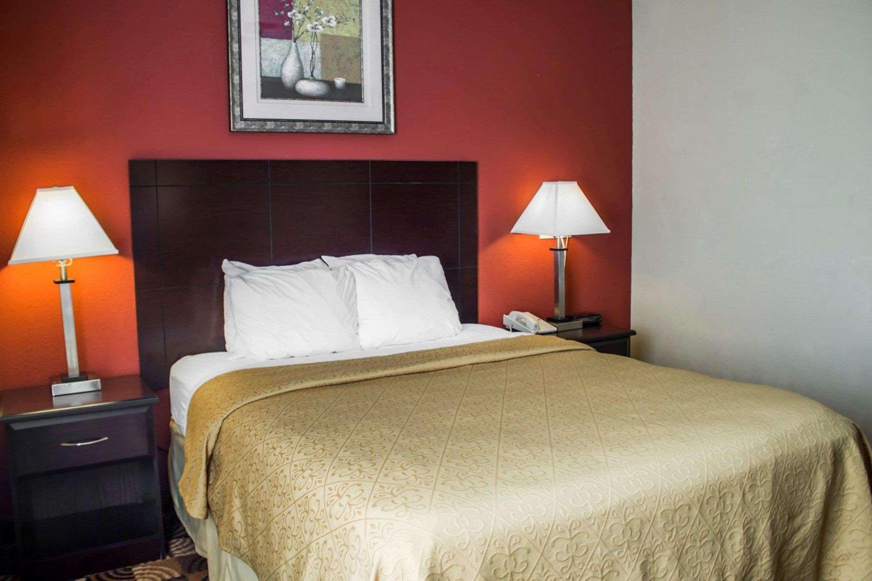 Quality Inn Brunswick Cleveland South Buitenkant foto