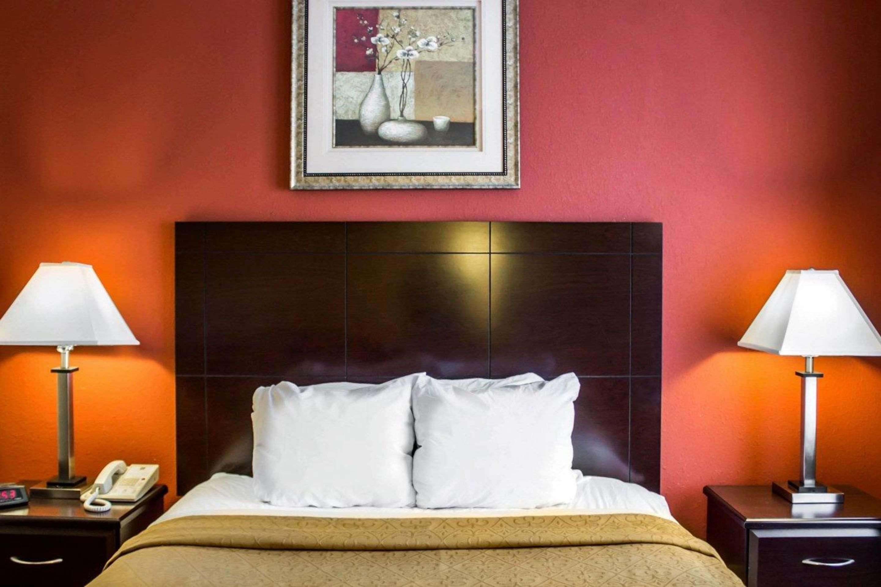 Quality Inn Brunswick Cleveland South Buitenkant foto