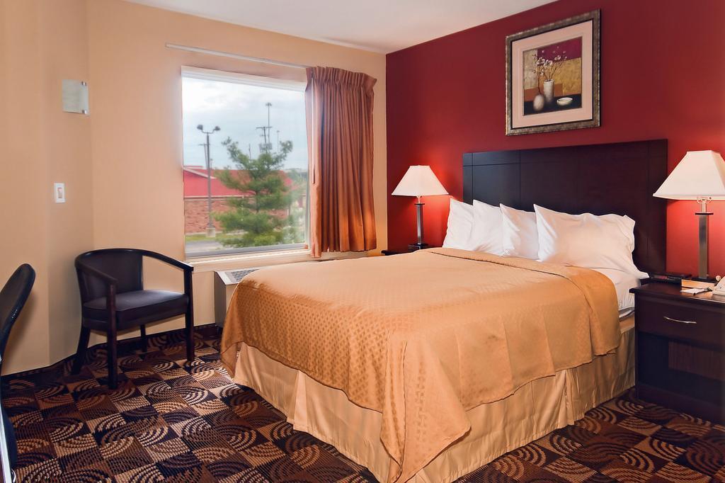 Quality Inn Brunswick Cleveland South Buitenkant foto