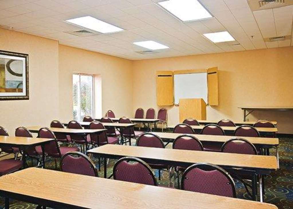Quality Inn Brunswick Cleveland South Faciliteiten foto